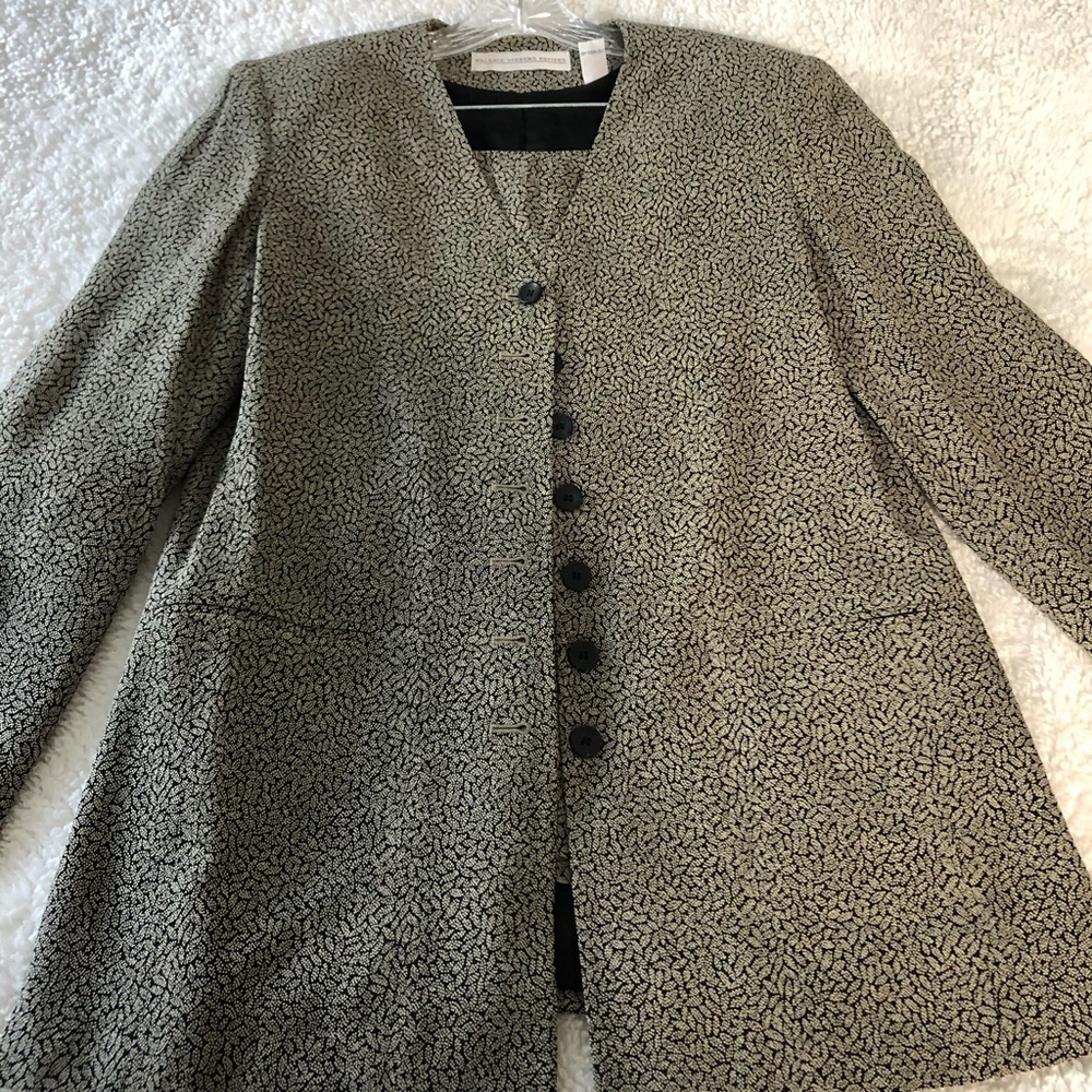 Navy and Cream Skirt Suit Size 8P